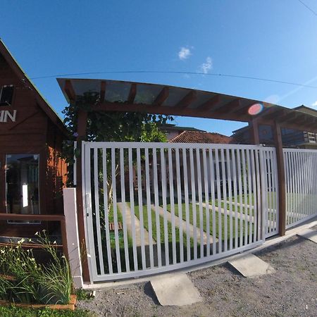 Origin Acomodacoes Hotel Guarda do Embau Bagian luar foto
