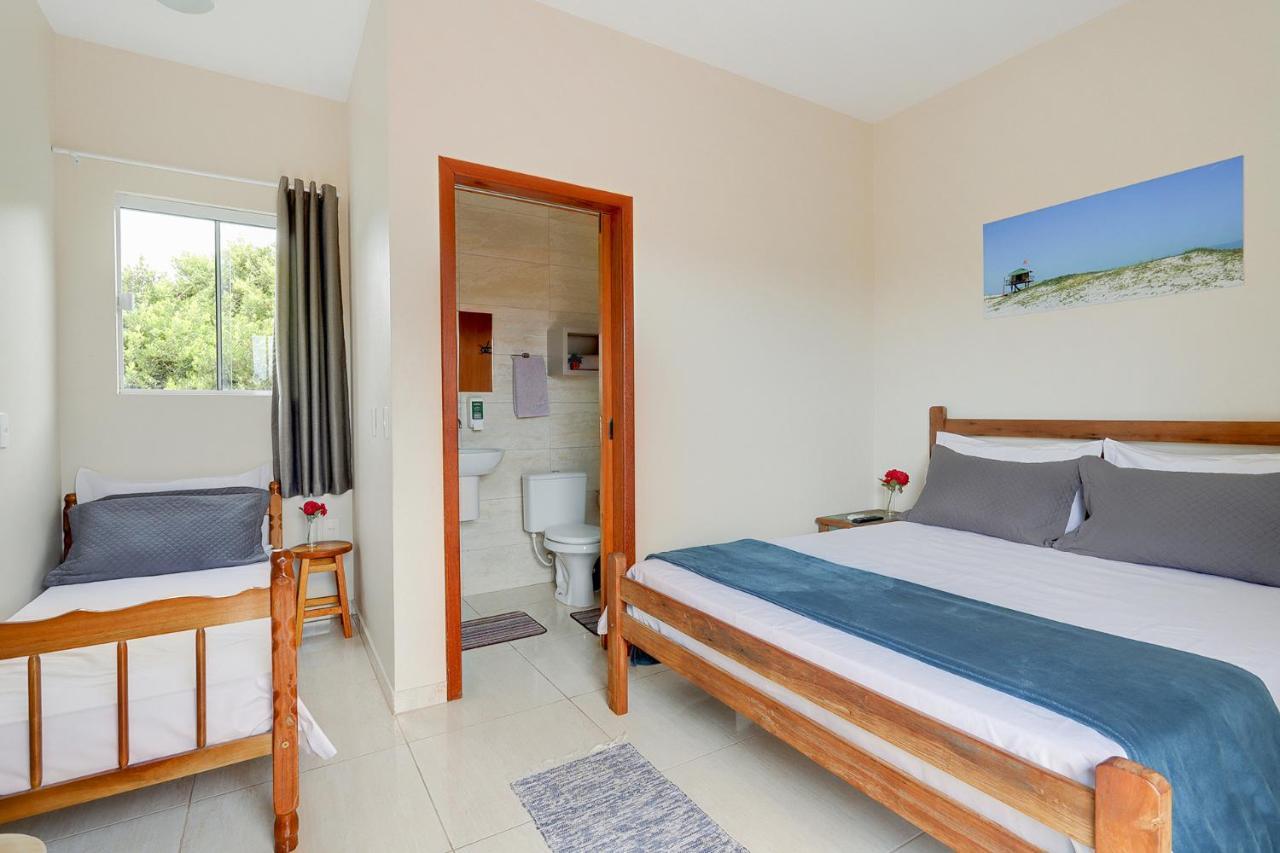 Origin Acomodacoes Hotel Guarda do Embau Bagian luar foto